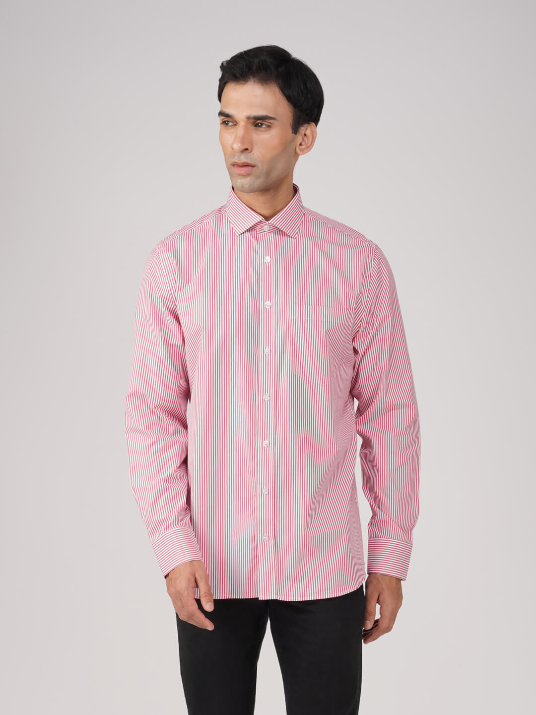 OthersStripes, 2.75 Inch English Spread Semi, Single cuff, 2 horizontal buttons bevelled front